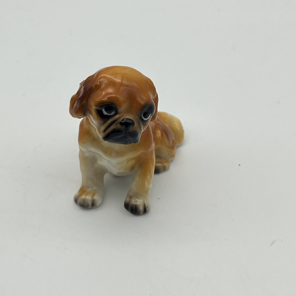 Pekingese Puppy Dog Porcelain Figurine Sitting‎ Vintage Collectible 2 inch Japan